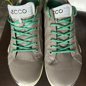 Ecco Gray and Green Sneakers with Minimalist Design
